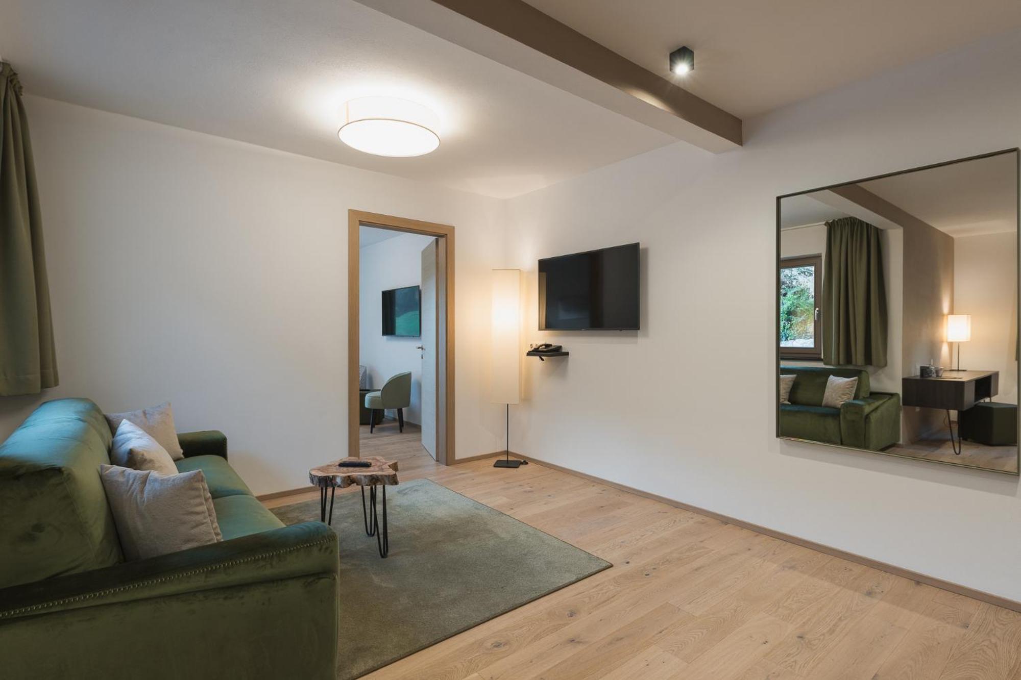 Oliven- & Genusshotel Hirzer Schenna Rom bilde