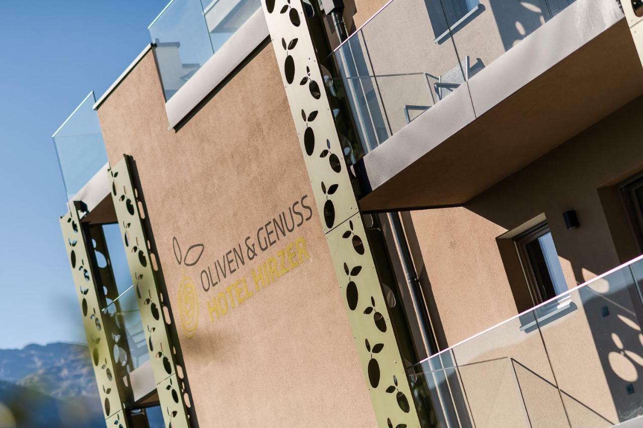 Oliven- & Genusshotel Hirzer Schenna Eksteriør bilde